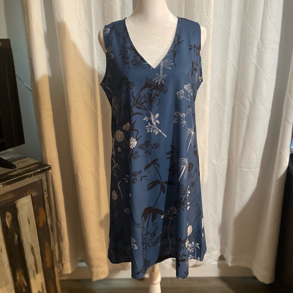 Amazon Blue Floral Sleeveless Dress